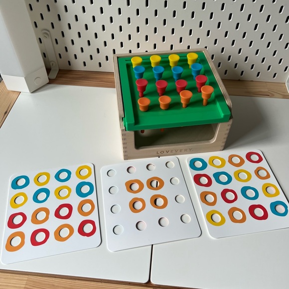 Lovevery Match & Tap Hammer Box - Picture 5 of 11